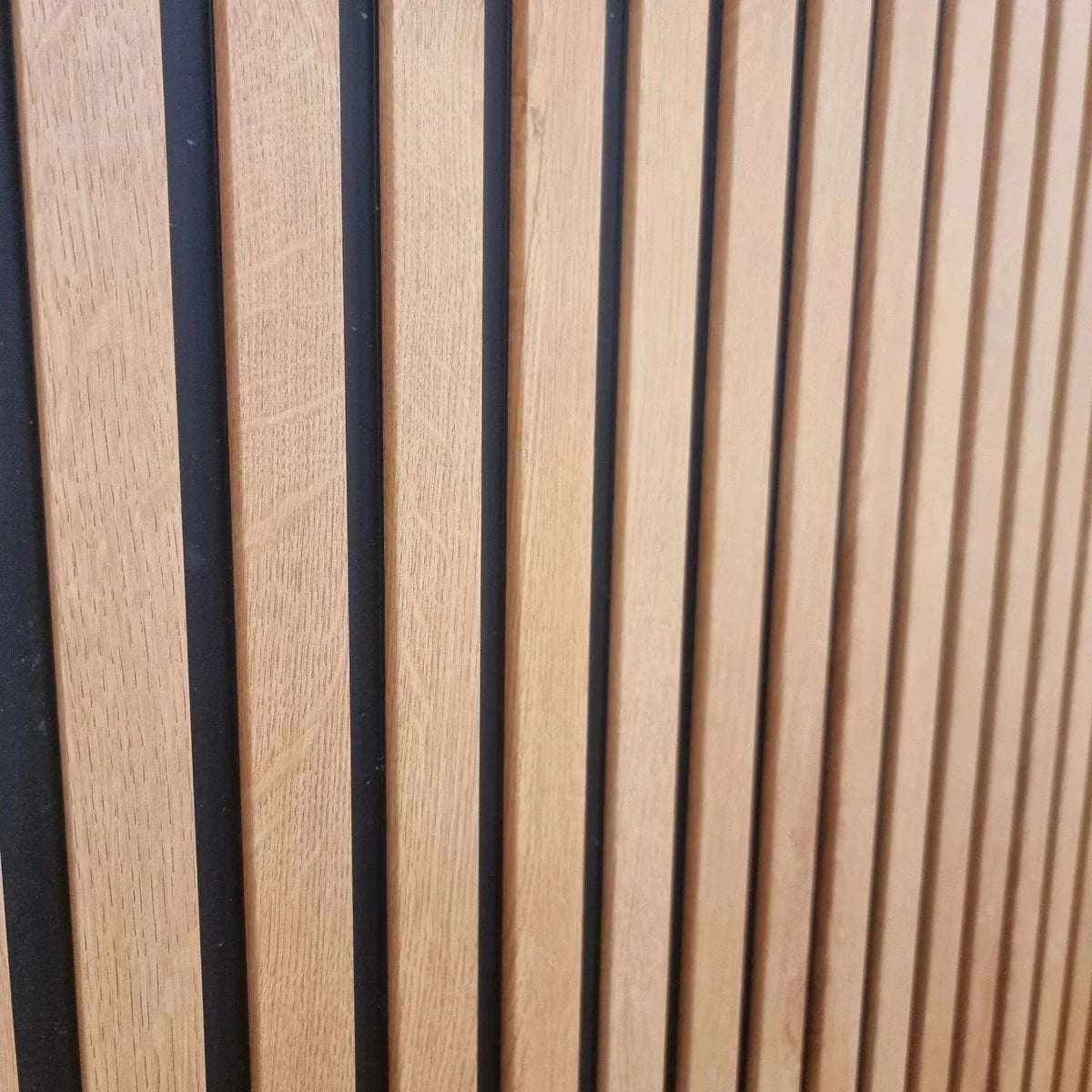 Light Oak Effect WPC Slatted Wall Panel – image 2